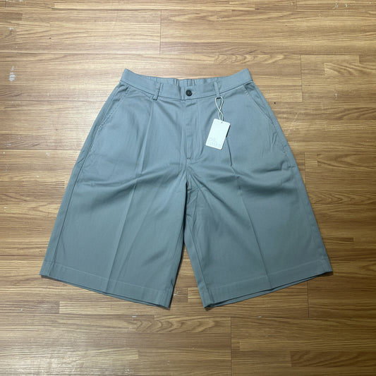 Ptous 2-Pleats Chino Shorts Grey