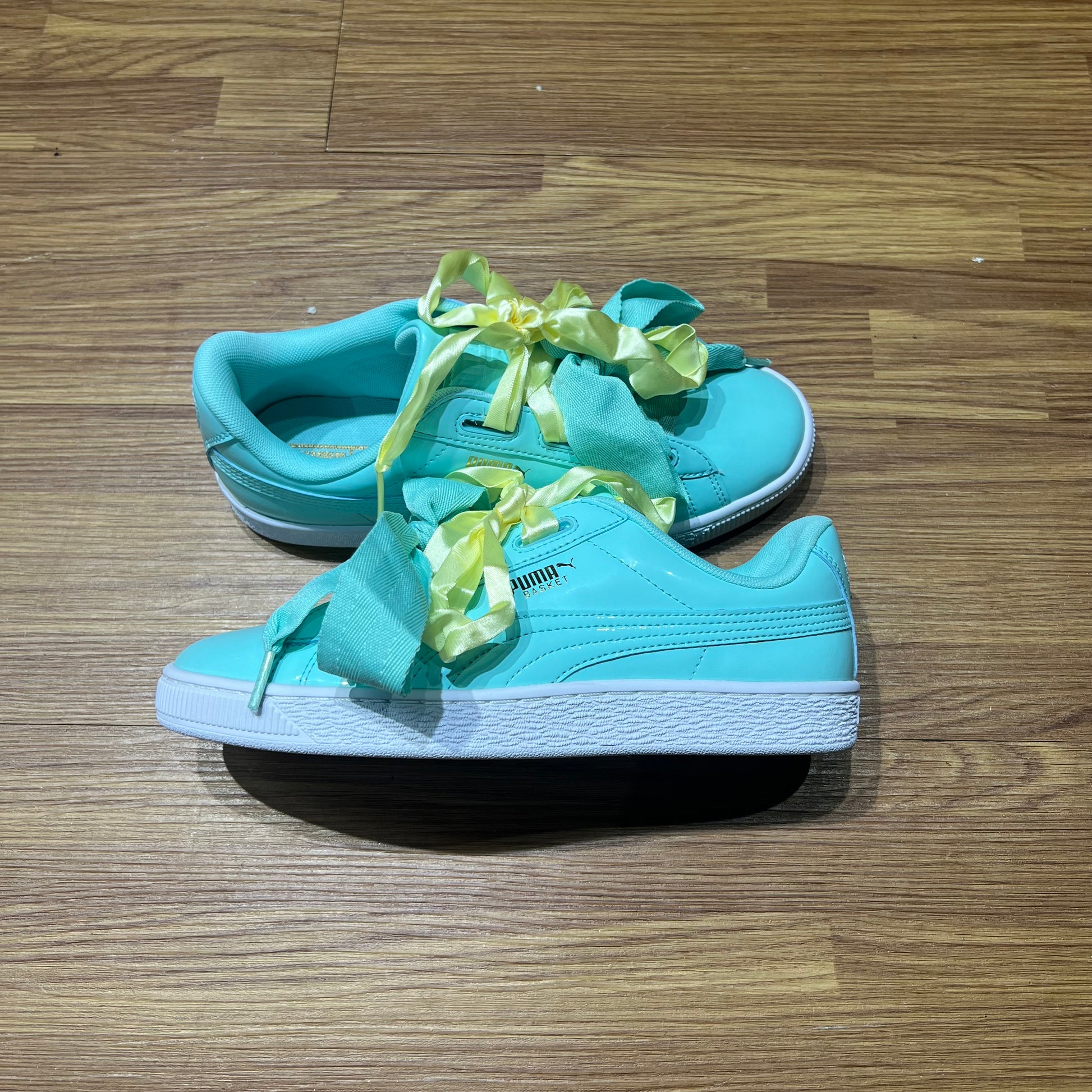 Puma Women Basket Heart Patent Jr 364817 實拍