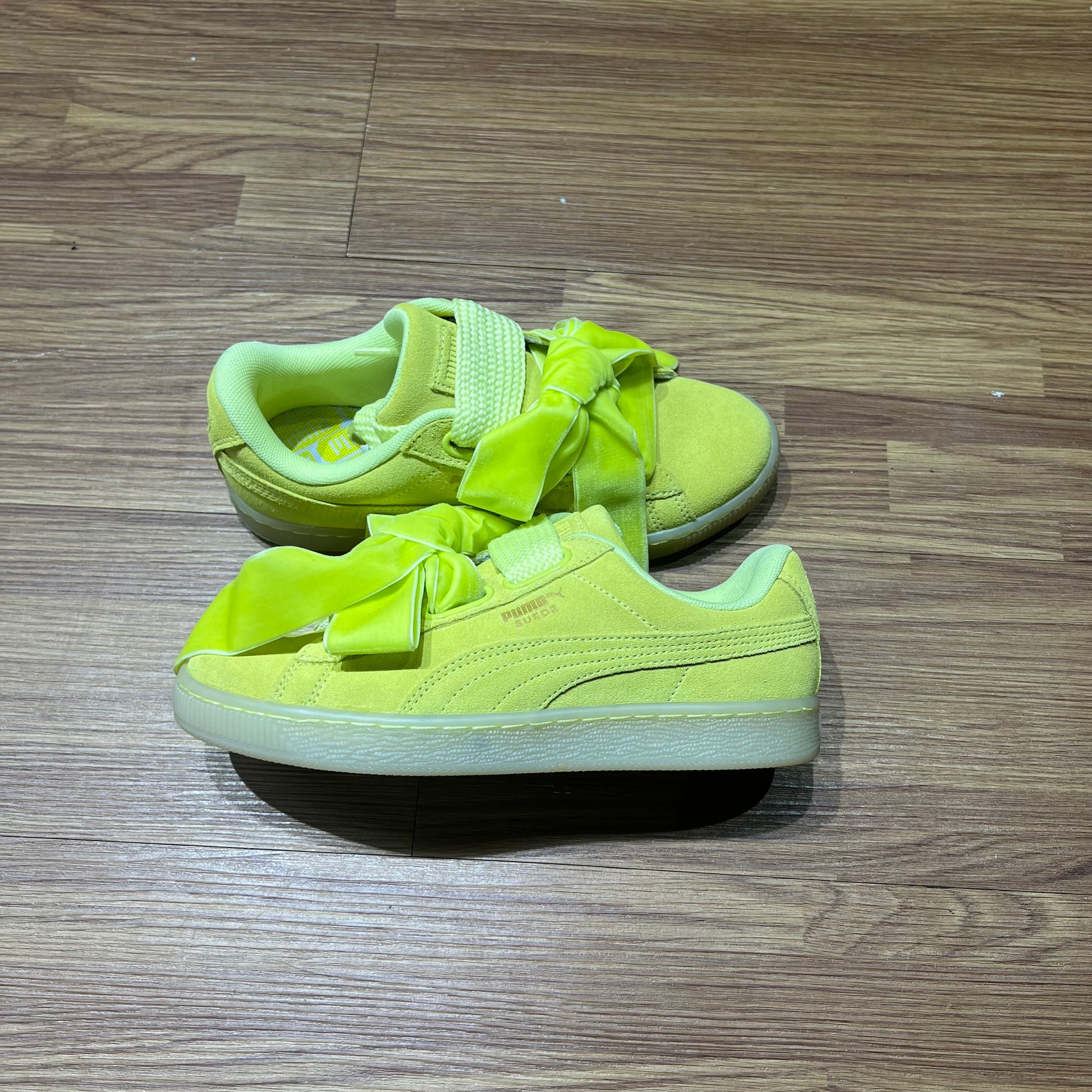 Puma Women Suede Heart RESET Yellow 363229-03 實拍