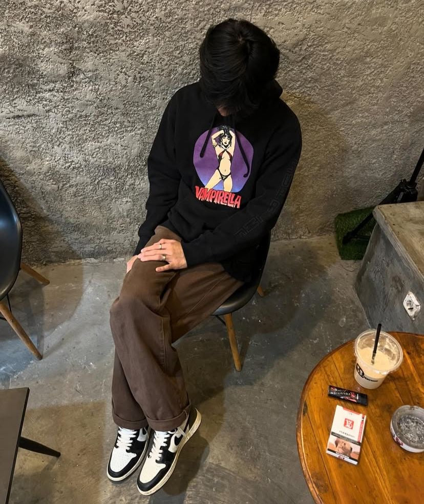 Supreme SS17 Vampirella Hooded Sweatshirt Hoodie Black