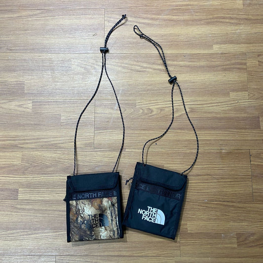 The North Face TNF Bozer Neck Pouch Bag (S) Black NF0A52RZJK3 Tree Camo NF0A52RZ0AR
