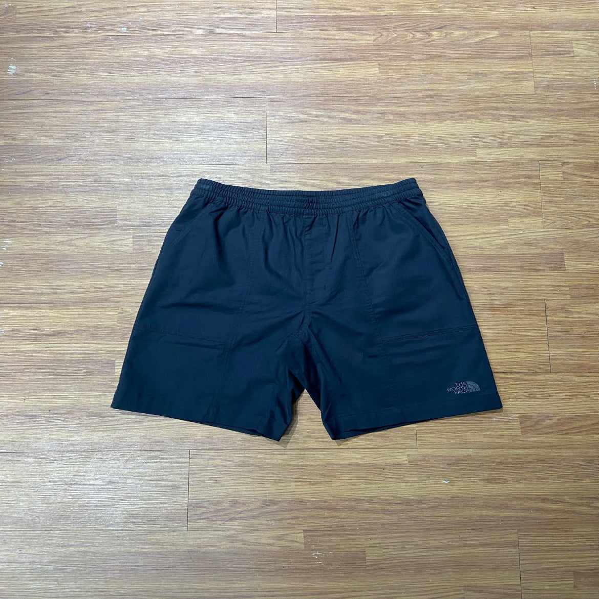 The North Face TNF Pull On Shorts Black NF0A4U9JJK3 正面實拍