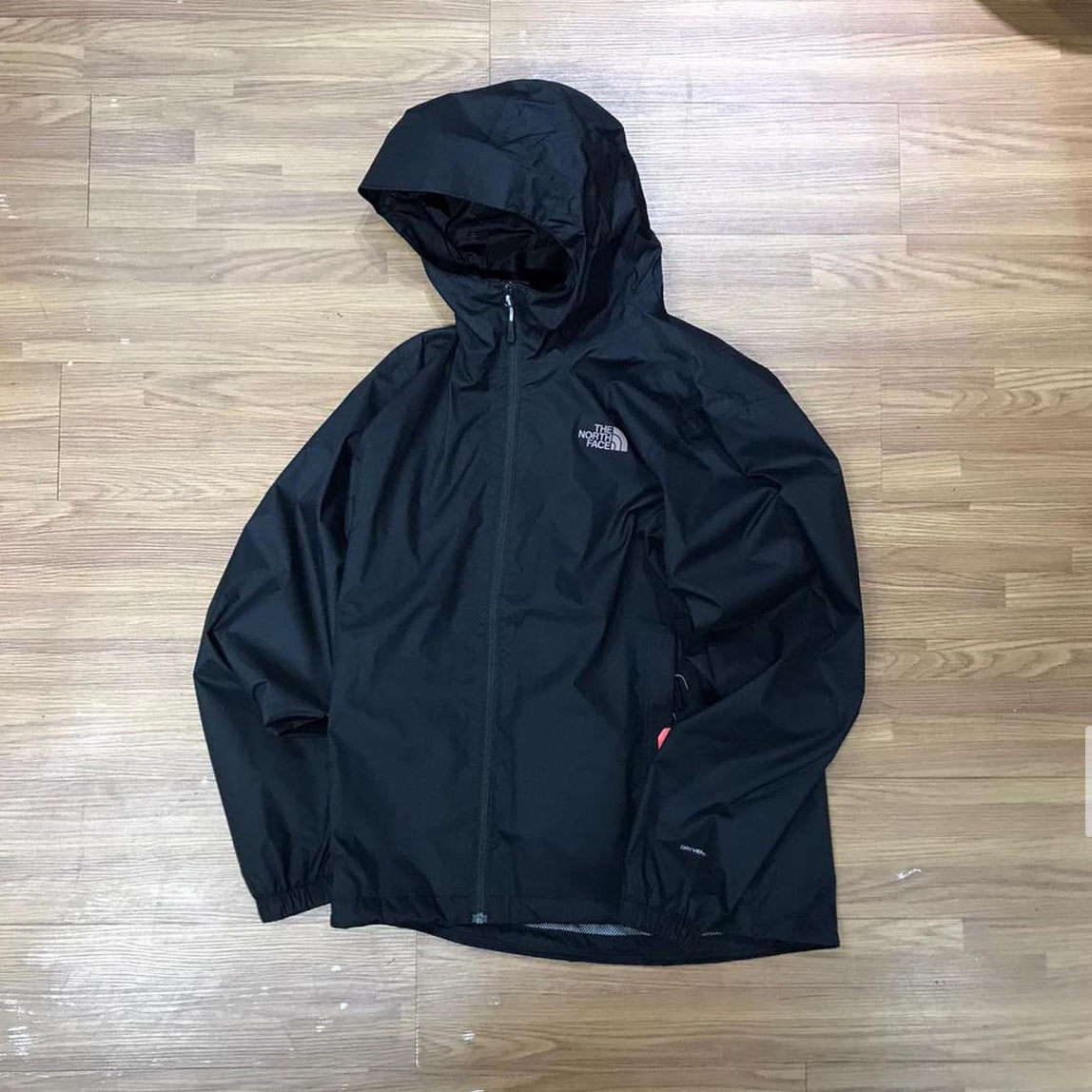 The North Face Quest 黑色防水外套實拍細節 DryVent 防風