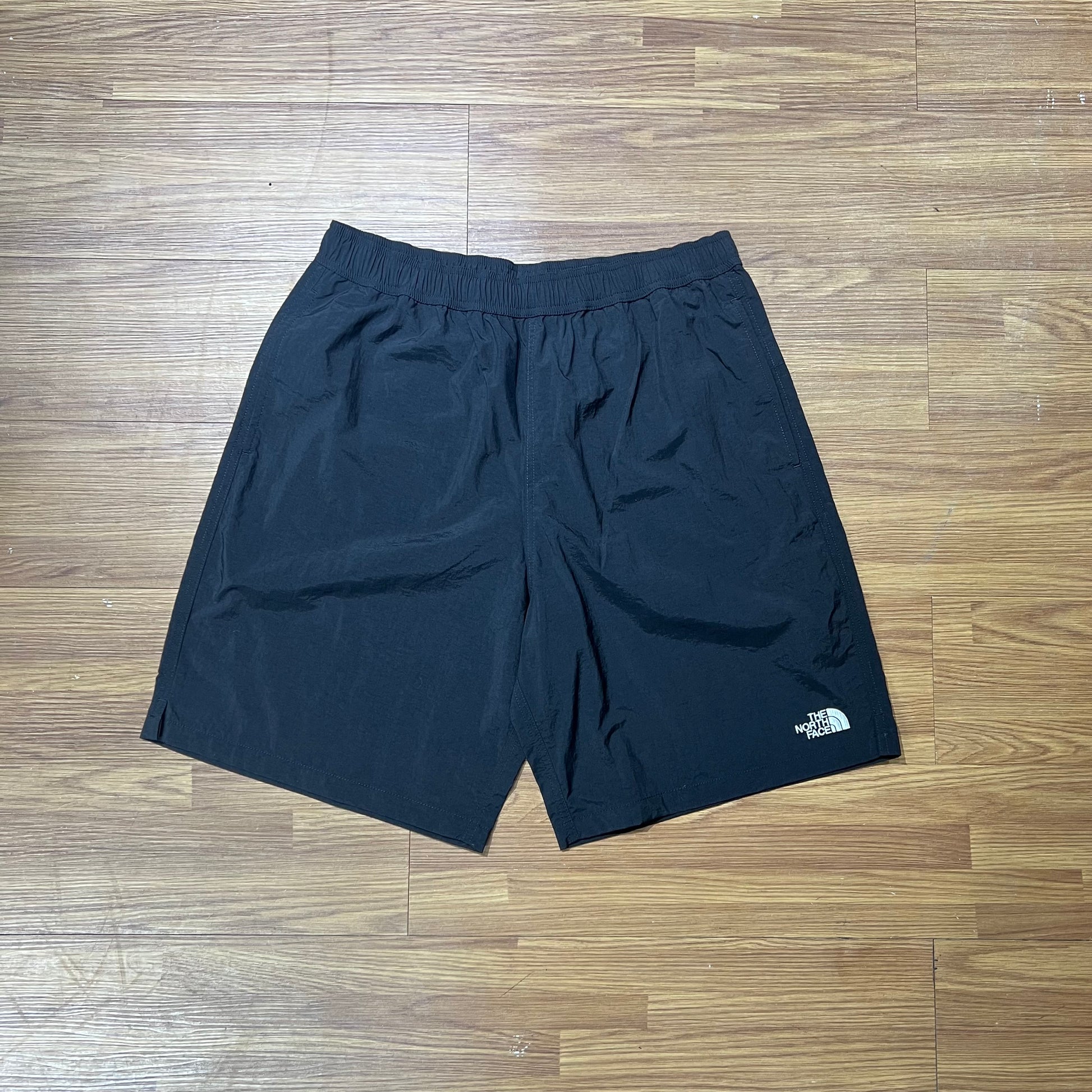 The North Face NB42331 機能短褲 黑色 撥水面料實拍