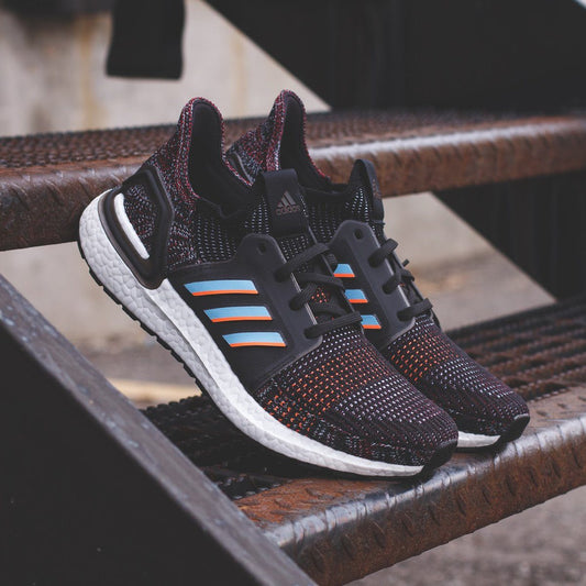 Adidas Ultra Boost 19 Black Glow G54011 Ultraboost